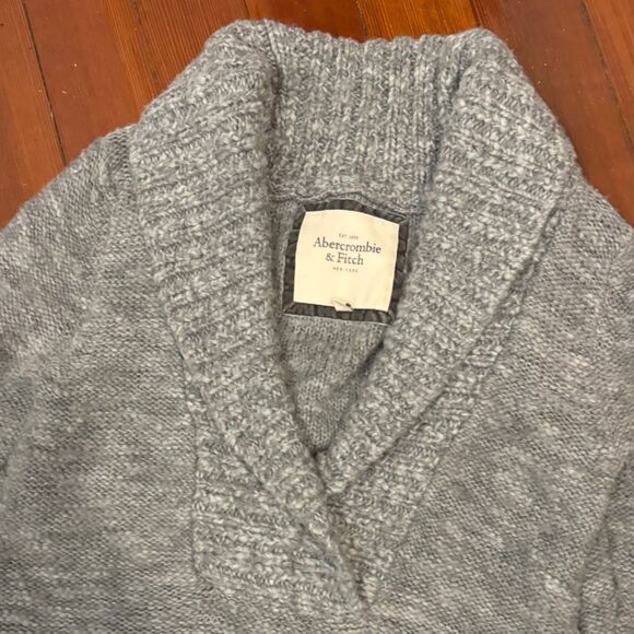 Abercrombie & Fitch V Neck Knit Sweater Heather Gray Size M - Picture 5 of 6